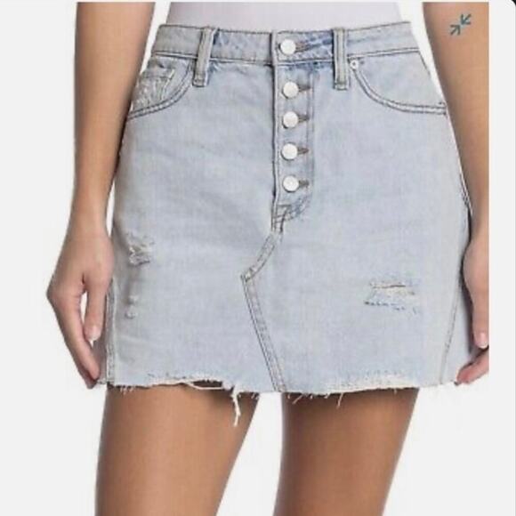 Free People “We The Free” Denim Mini Skirt Sz 27 Button Fly Raw Hem Distressed - Picture 1 of 8